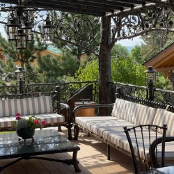 Exkluzívne sedenie na terase tatranskej chalupy 